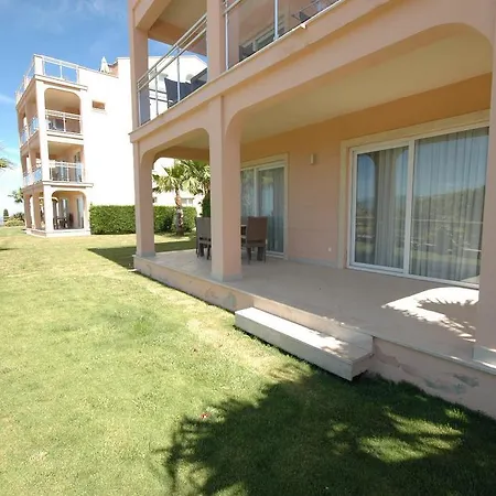 Oak Tree Tatil Evi * Soke